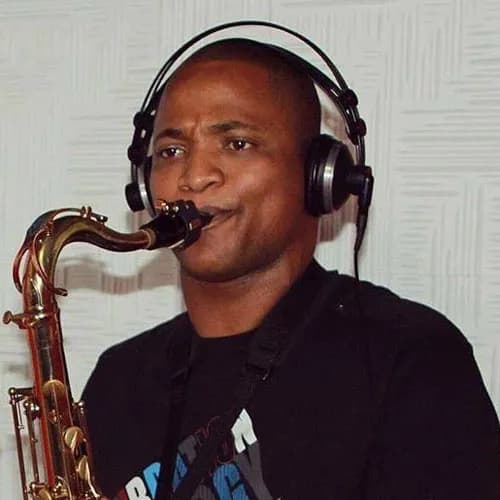 Músico y componente Carlos Féliz Céspedes