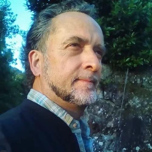 Músico y componente Damian López