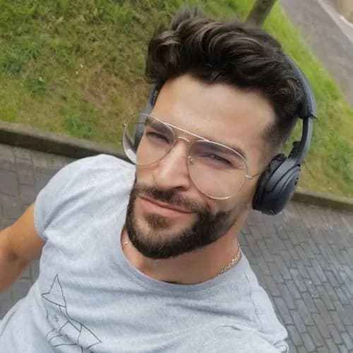 Músico y componente Daniel Bolaños Del Moral