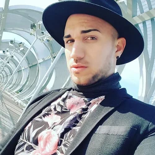 Músico y componente Javy López