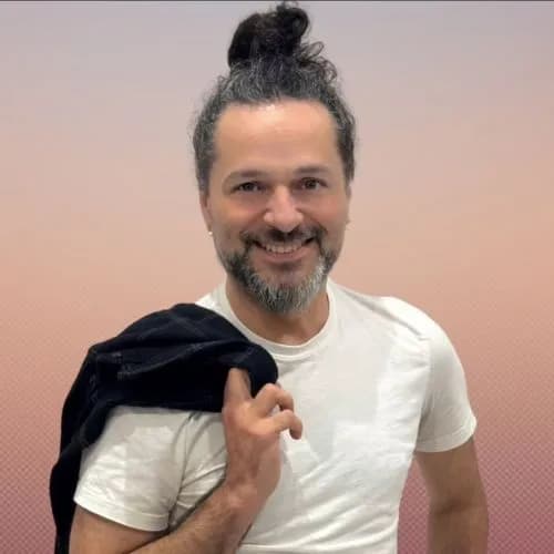 Músico y componente Jerry Cárdenas