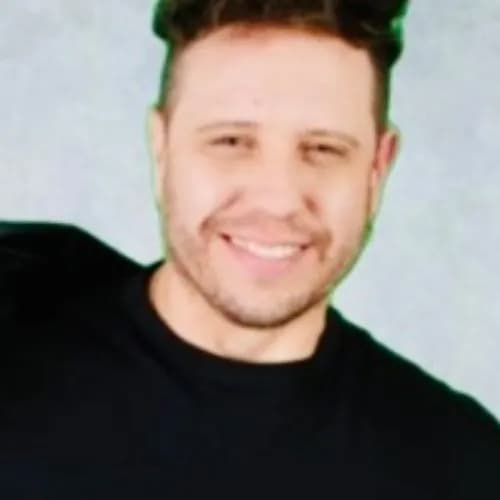 Músico y componente Leo Singer