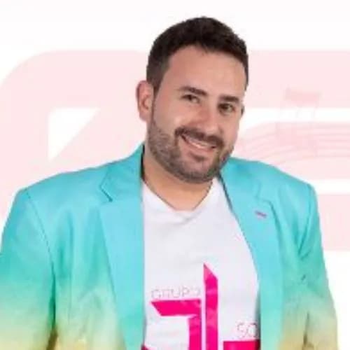 Músico y componente Luis Ruiz