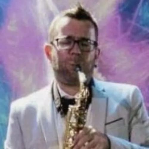 Músico y componente Miguel Ardura Fernández