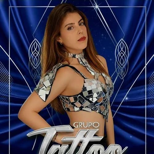 Músico y componente Mónica Míguez