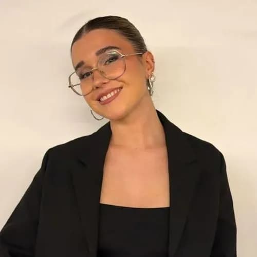 Músico y componente Raquel González
