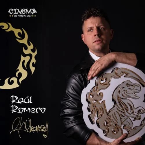 Músico y componente Raúl Romero