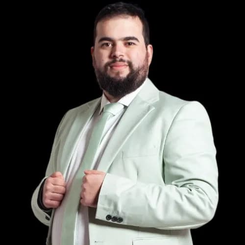 Músico y componente Ángel Vicos