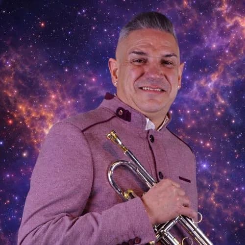 Músico y componente Carlos Bardanca