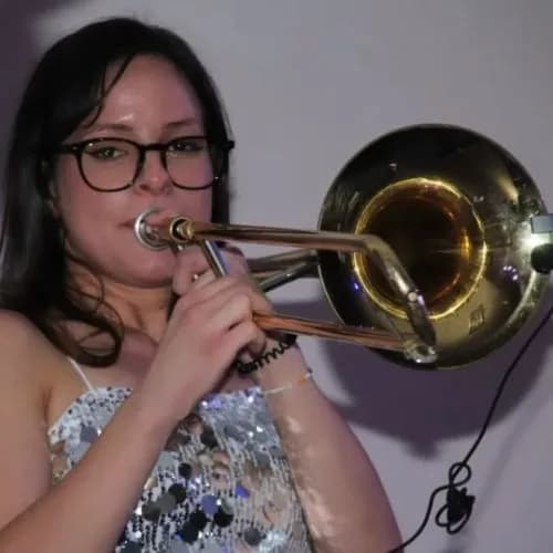 Músico y componente Lourdes Ruiz